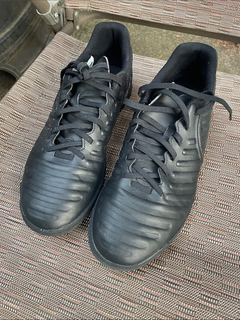 Nike Tiempo indoor soccer Sneakers 7.5